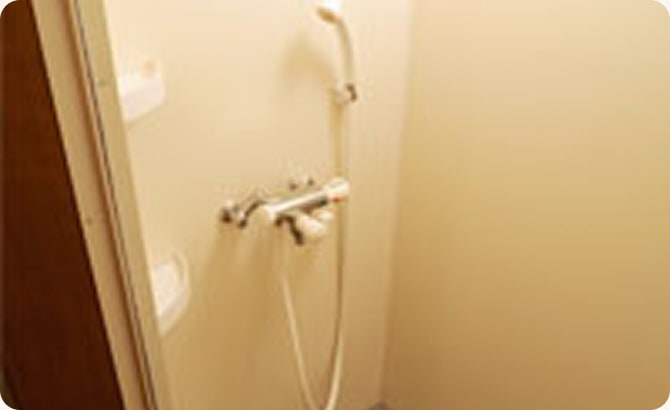 シャワールーム